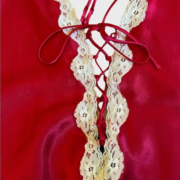 Vintage Fantasies by Morgan Taylor Red Satin Lace Nightgown Slip Dress Size L - Picture 11 of 15